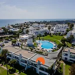 #220 Windmill Hill Pool & Views