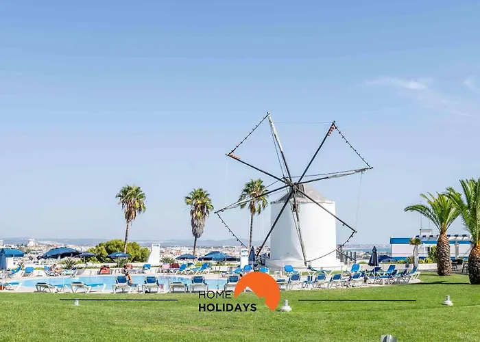 #220 Windmill Hill By Holidays *