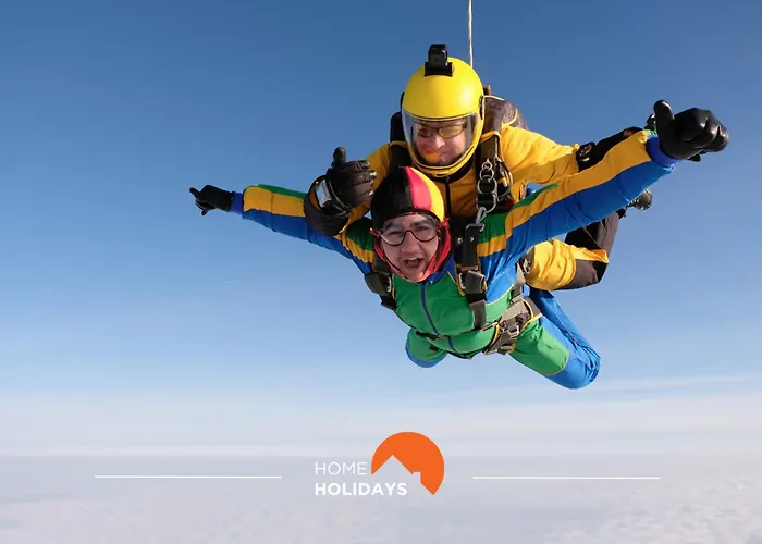 #220 Windmill Hill By Holidays 度假居 *