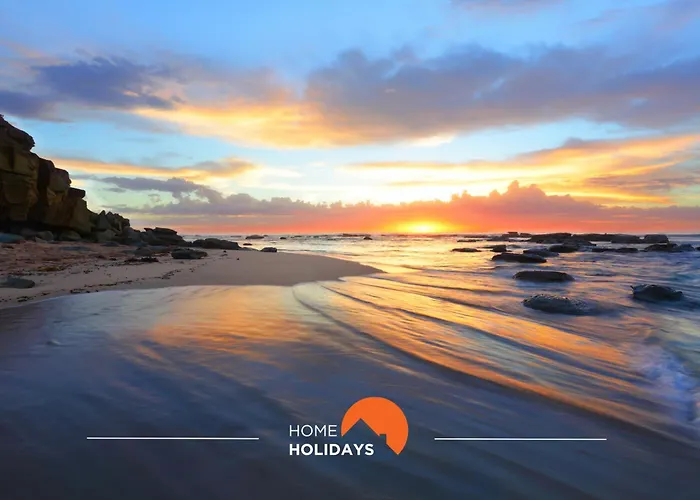 #220 Windmill Hill By Holidays *