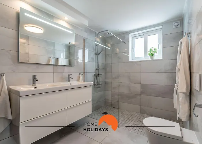 #220 Windmill Hill By Holidays 度假居 阿尔布费拉