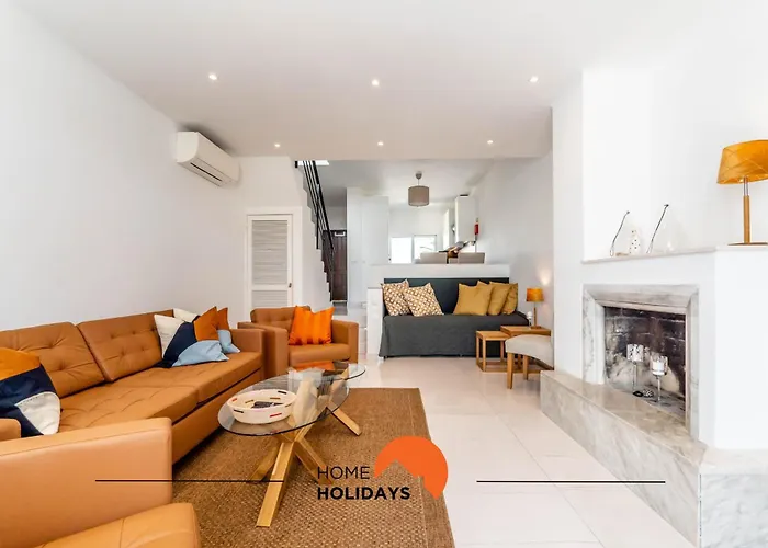 #220 Windmill Hill By Holidays 度假居