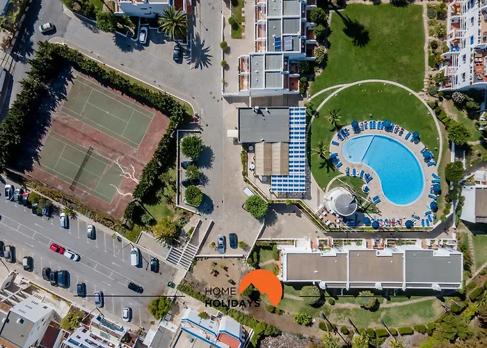 #220 Windmill Hill By Holidays 度假居 阿尔布费拉